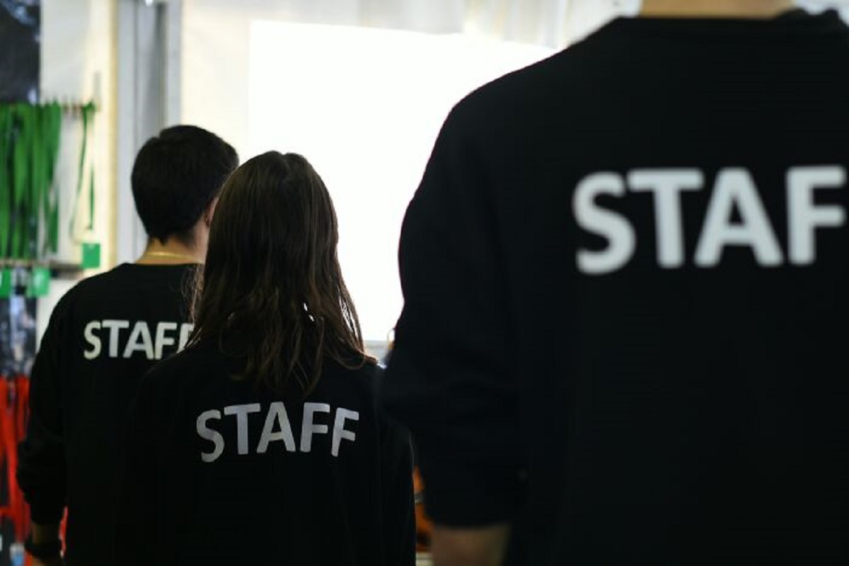 Staf Staf Staff