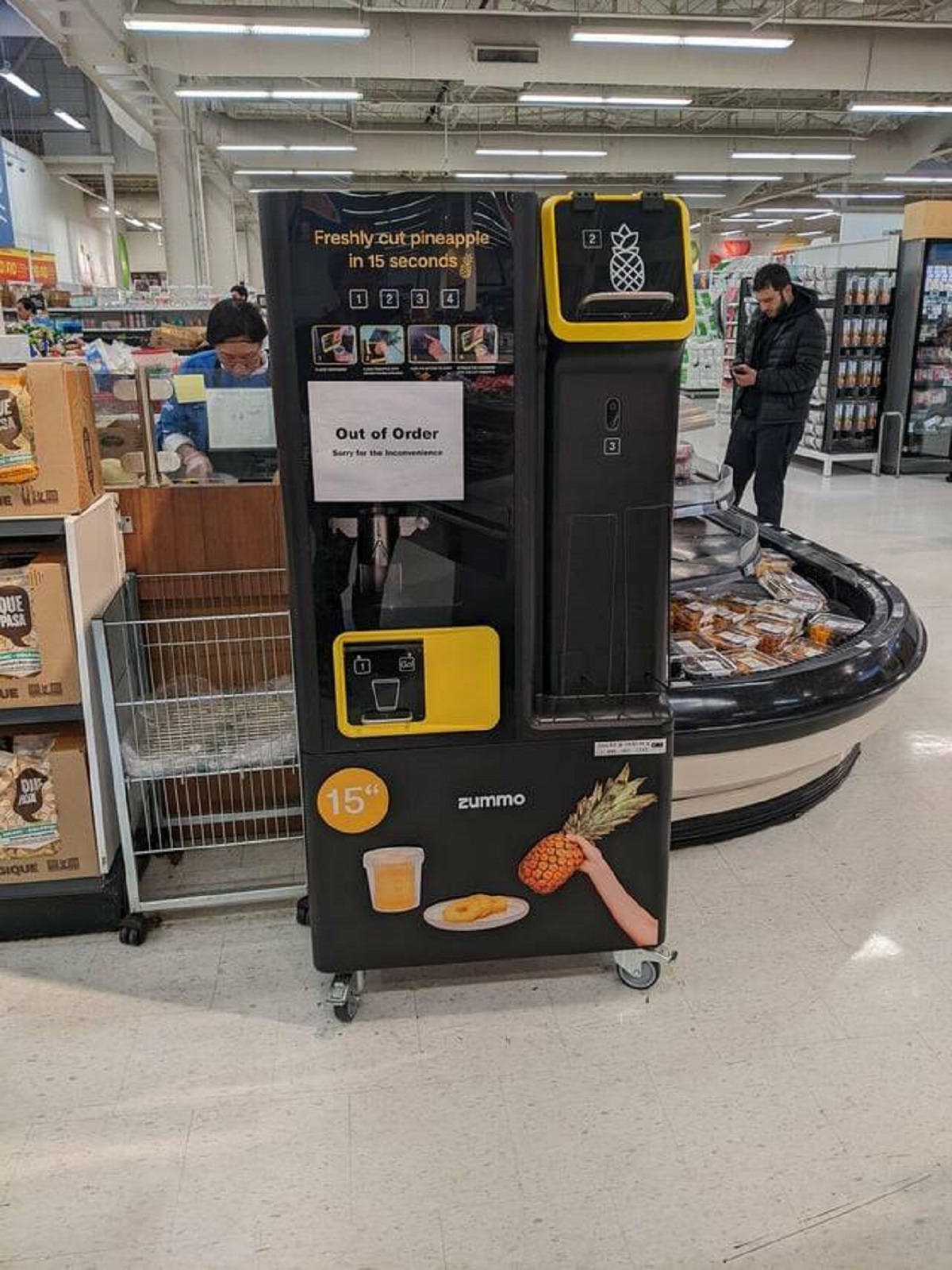 "Grocery store near me has a pineapple cutting machine"