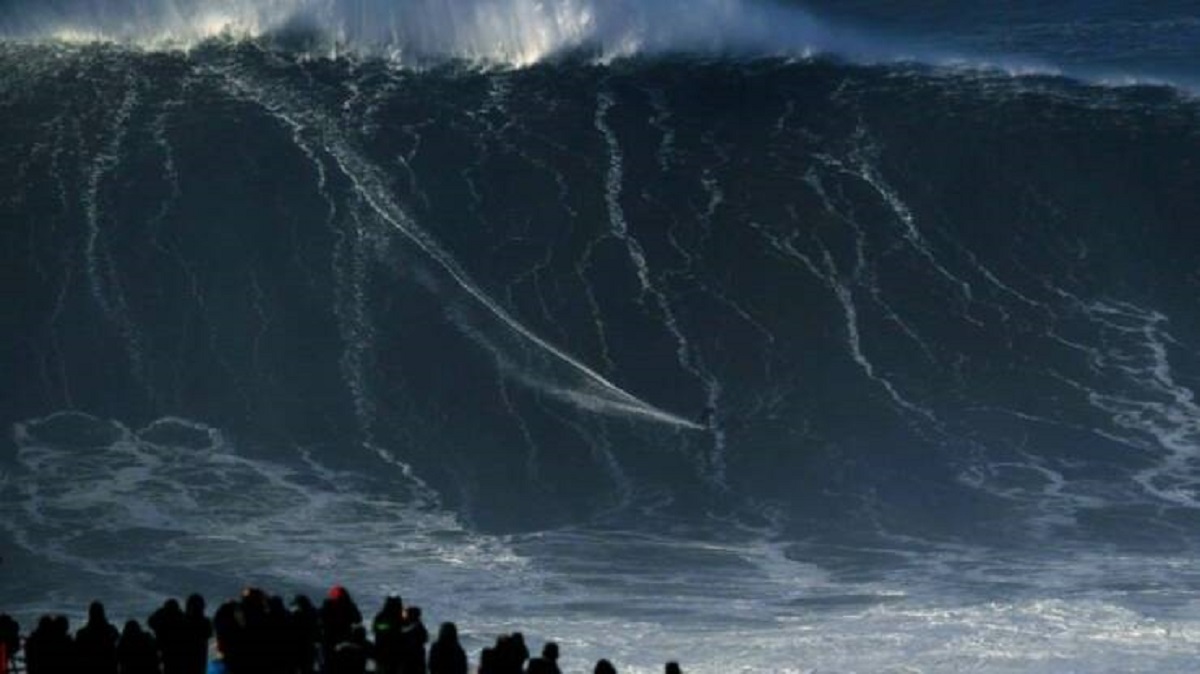 surfing tsunami