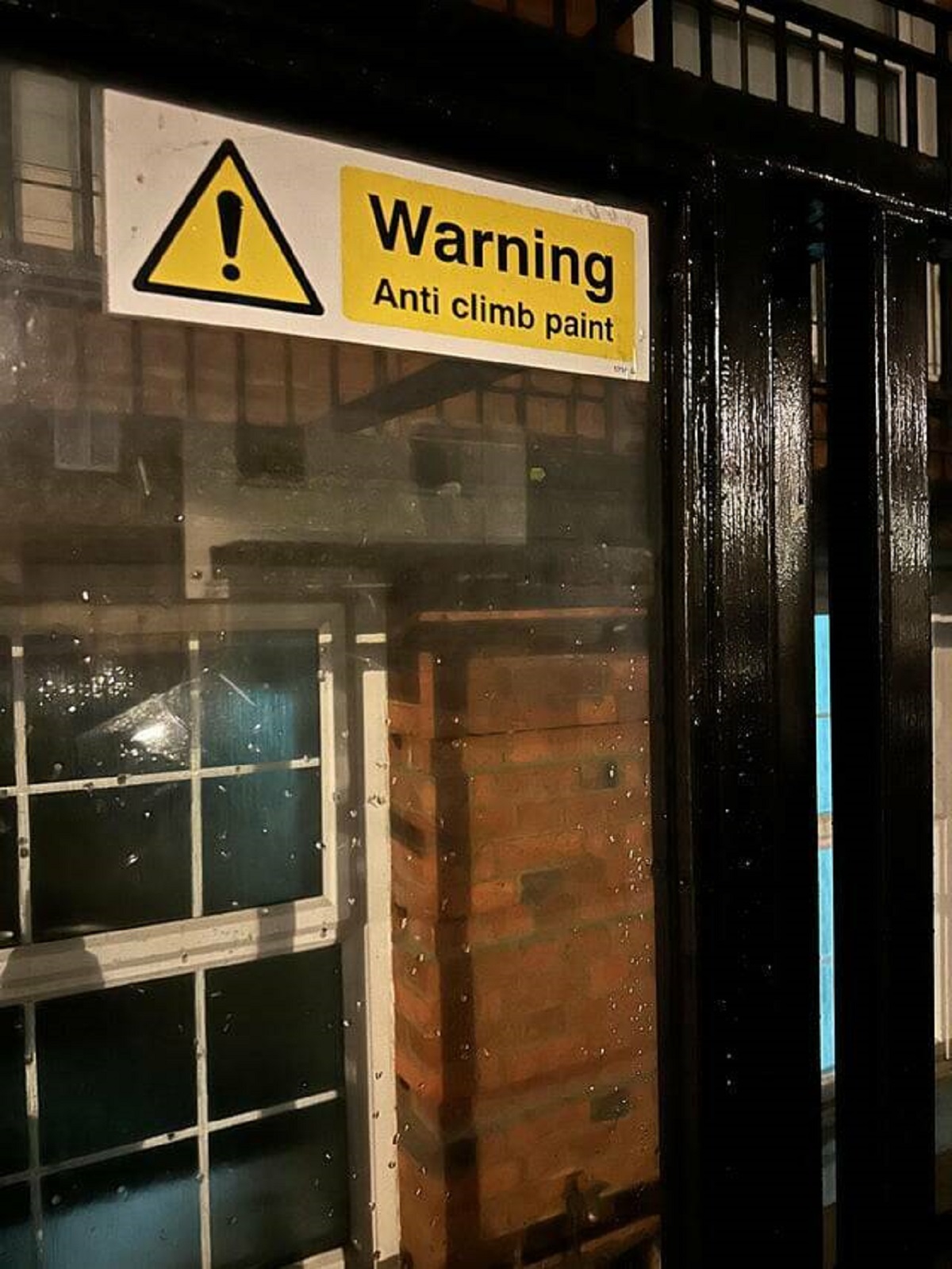 street sign - A Warning Anti climb paint