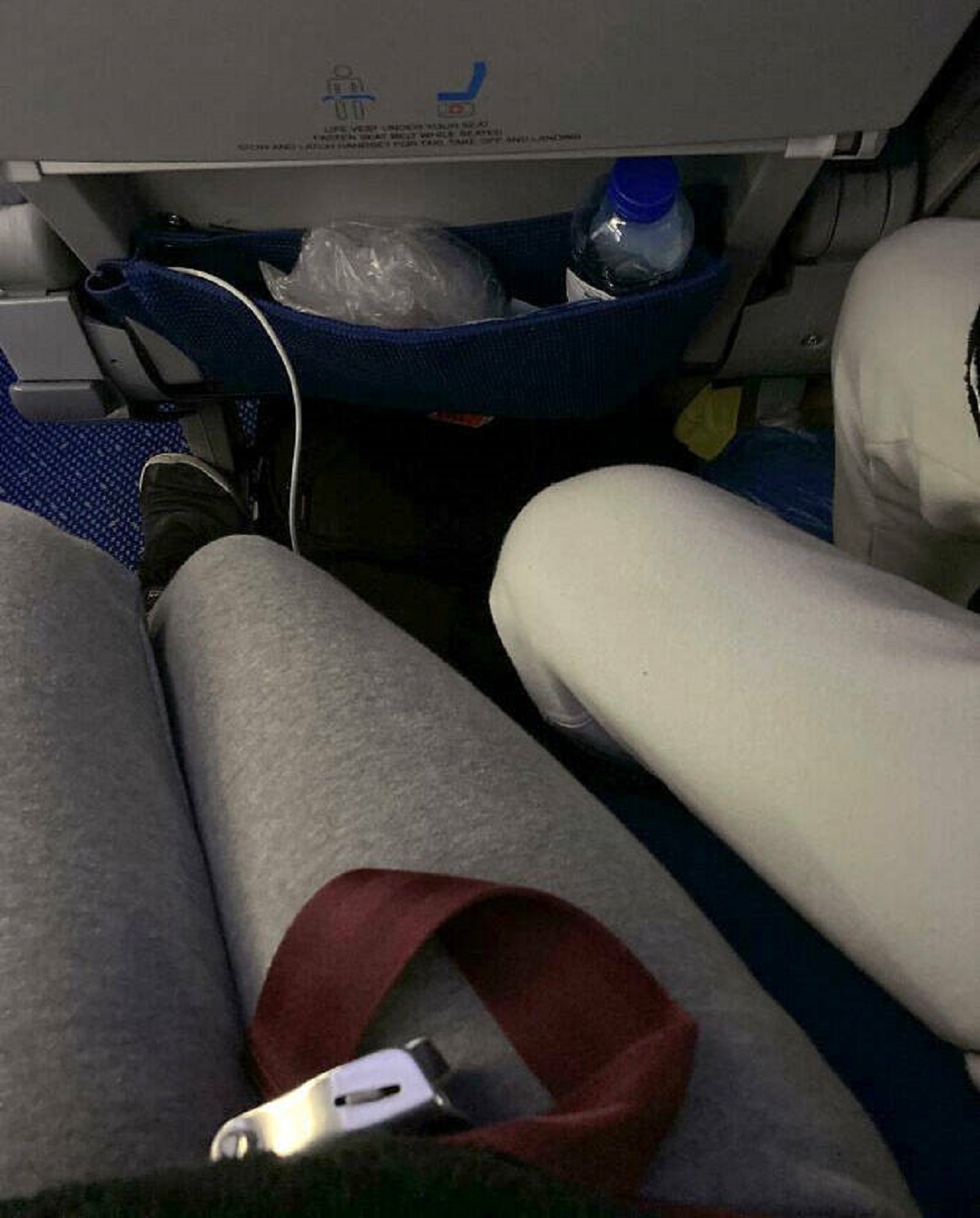 "What I Had To Deal With On An 11-Hour Flight Yesterday (I'm The Grey Sweatpants)"