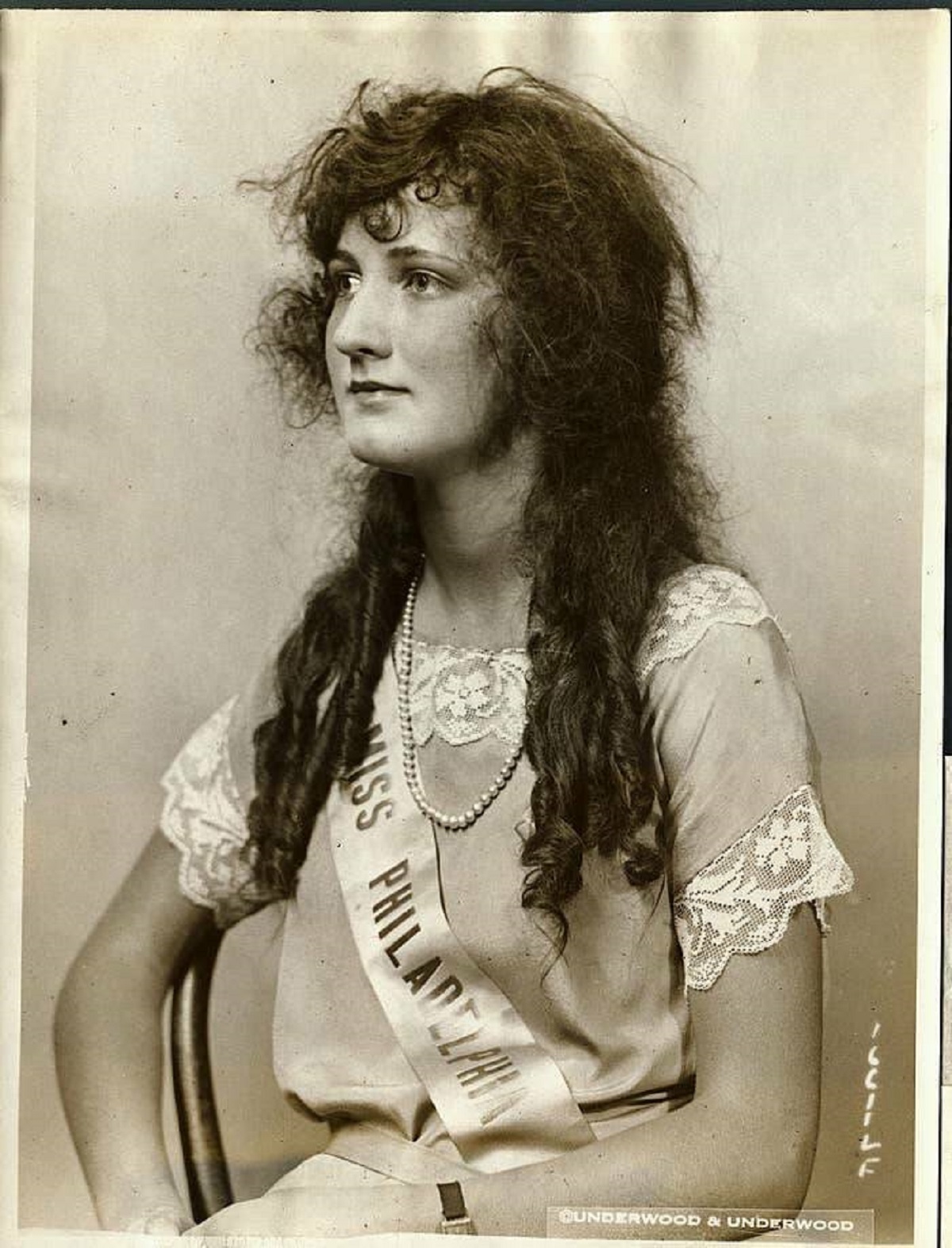 This is Ruth Malcolmson, the woman who won the 1924 Miss America pageant: