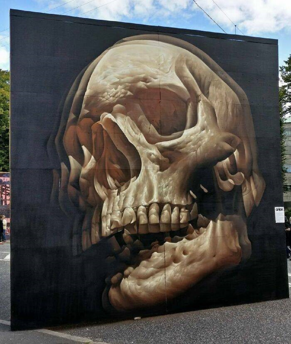 "Spraypaint On Wood (5x5m)"