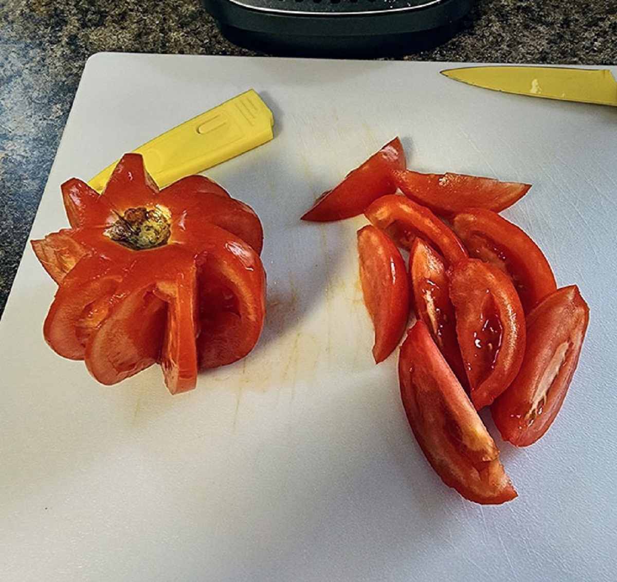 The Way My Wife Cuts Tomatoes