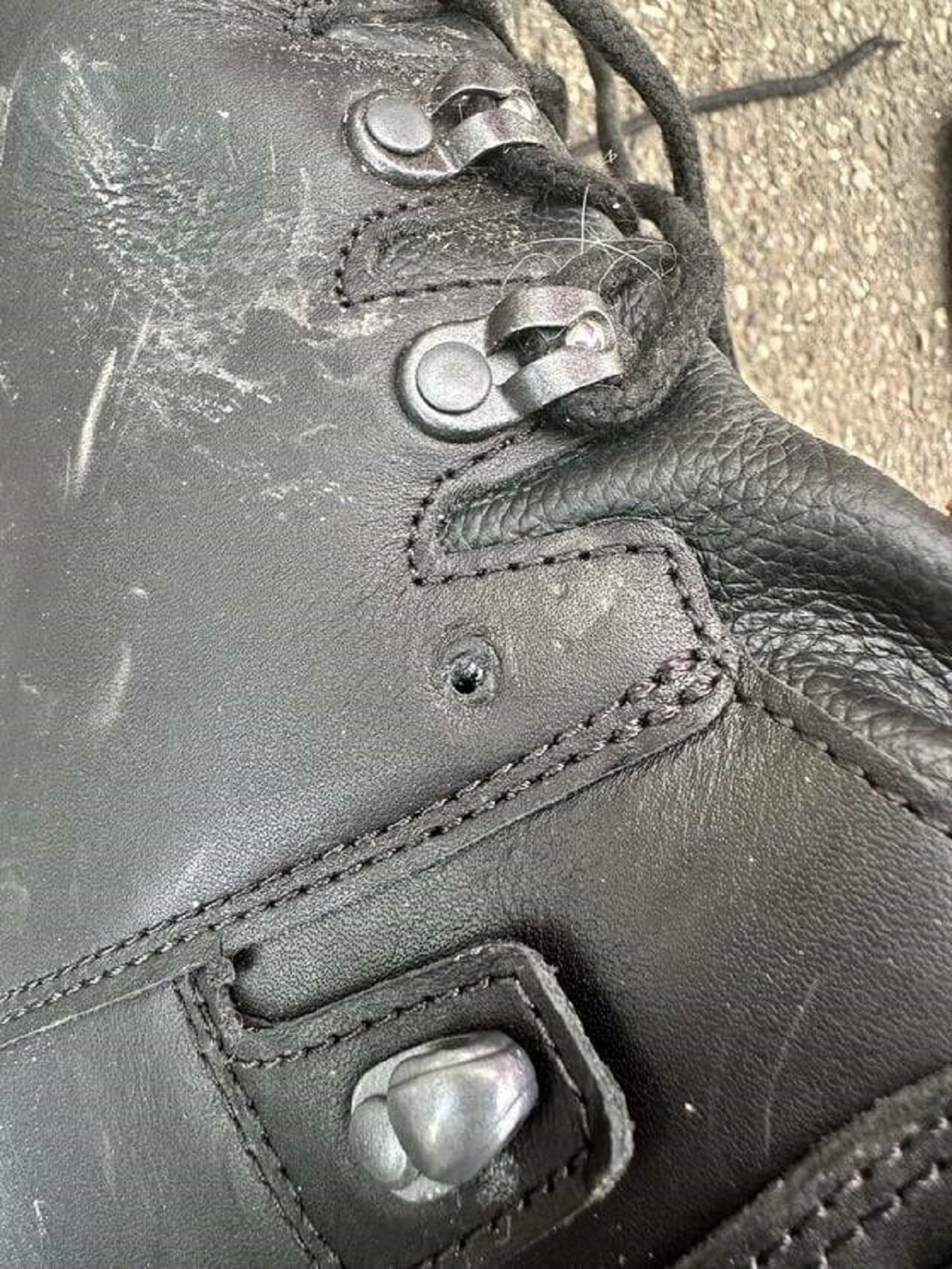 "Second time wearing my 369€ hiking boots and they are already broken…"
