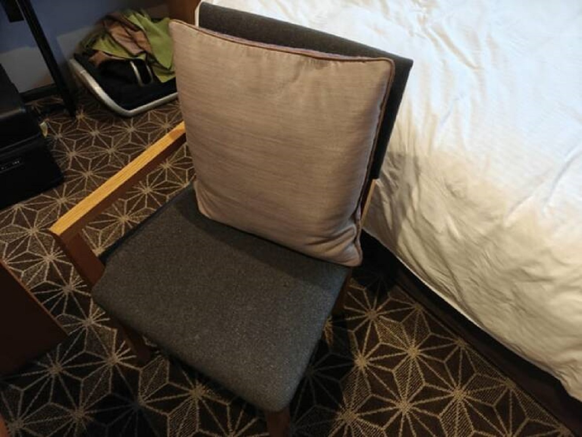 "The chair in my hotel room in Japan only has one arm for some reason"