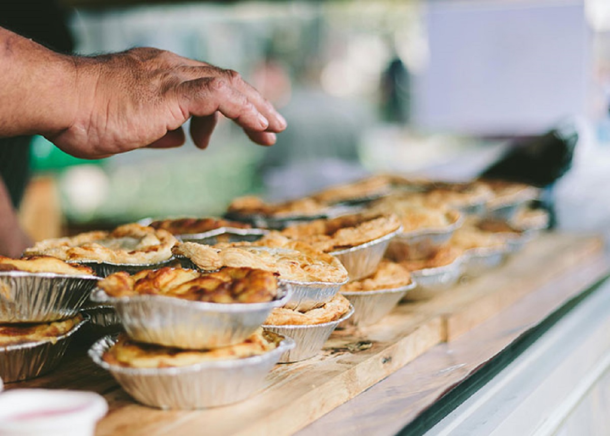 I worked for a small family owned business that was famous for their old fashioned pies…they were bought in from a large company and baked there. That was it. I had so many customers tell me how we have the best pies ever and that the baker does an amazing job, when in reality all she did was put them in the oven.