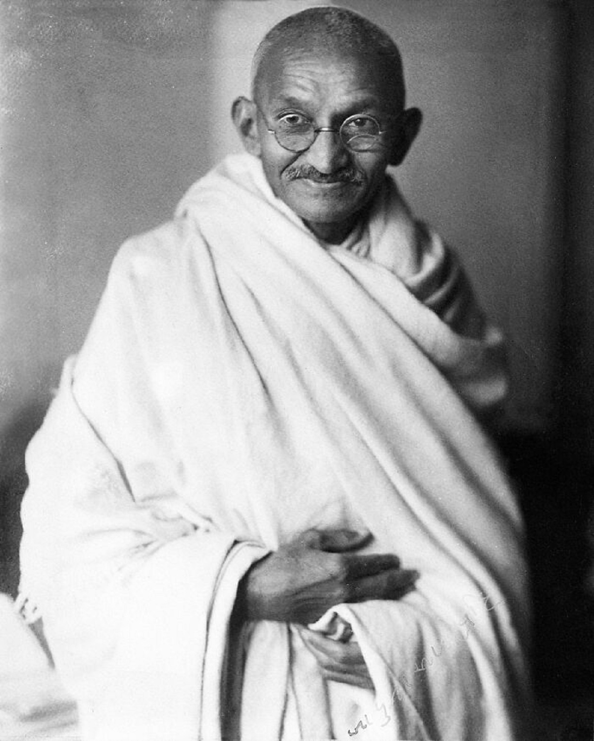 Gandhi arrived in London right before Jack the Ripper started his k*lling spree and there were no more murders after he left. He can't be ruled out as a suspect.