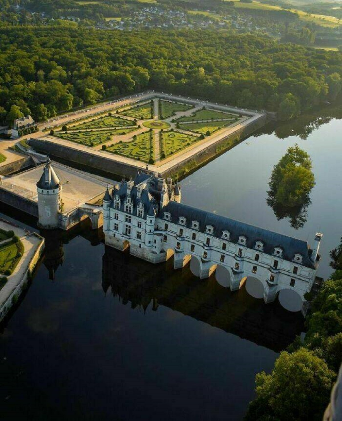 "Château De Chenonceau, Indre-Et-Loire, France"