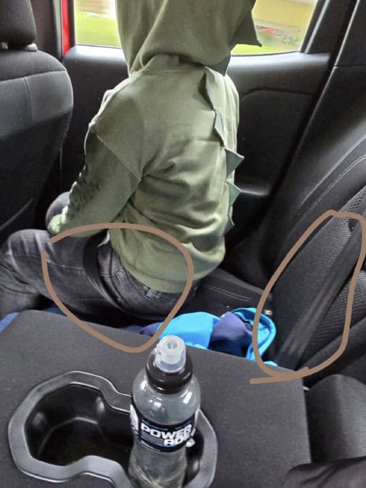 The way my brother’s gf son is allowed to sit in the car.