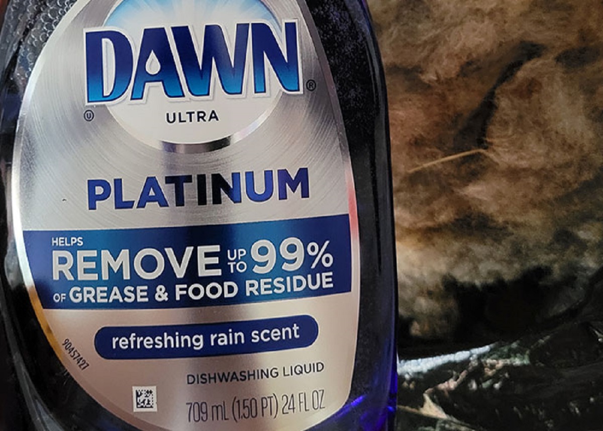 Dawn dish soap is the single best way to clean up an oil spill on the small scale. The US government went to great lengths to try and make their own cheaper in house equivalent of Dawn for cleaning up oil but they found that they couldn’t make it better or cheaper than Dawn already did so they just buy Dawn.