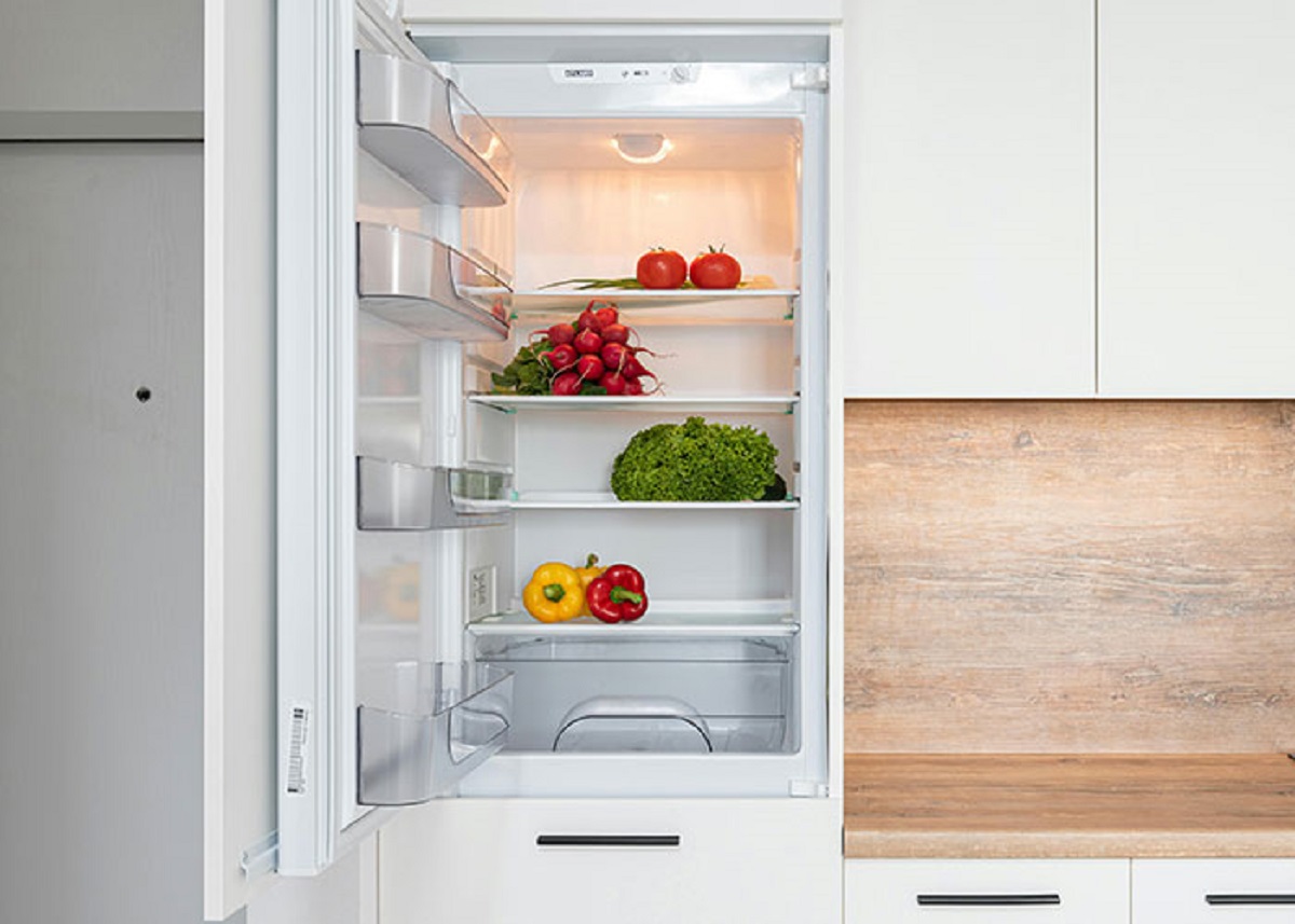 When you’re buying a higher end refrigerator, you’re basically only paying for fancier doors. Most of the inner workings are the same, just a different door configuration. I used to work in the appliance industry.