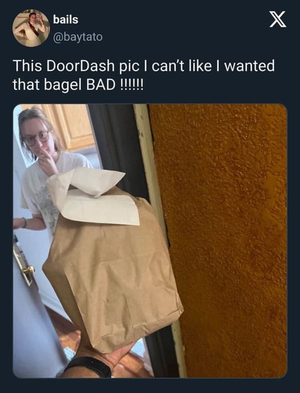 photo caption - bails X This DoorDash pic I can't I wanted that bagel Bad!!!!!!!!