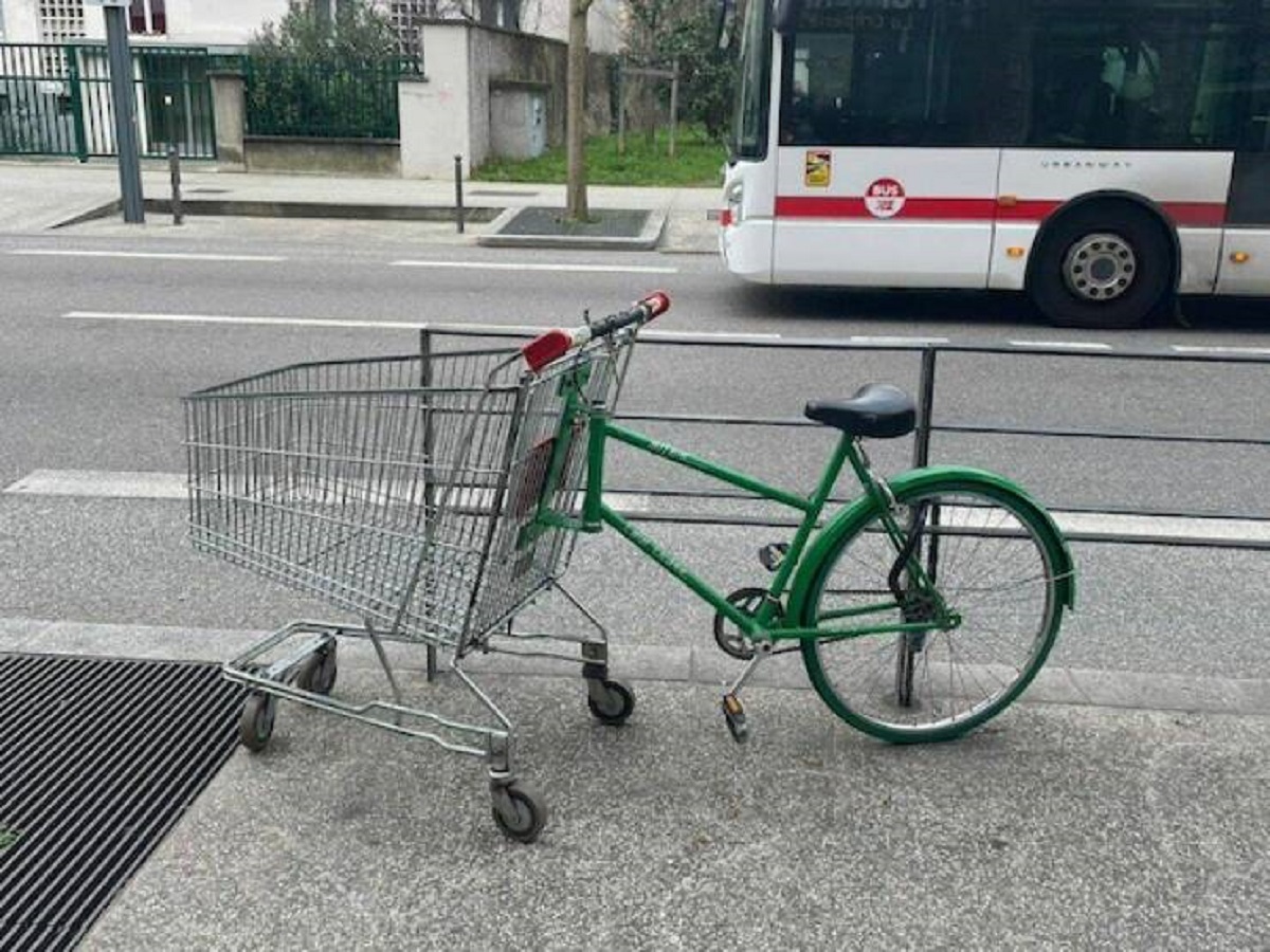 tandem bicycle