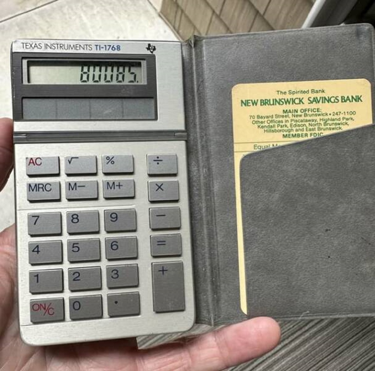 "Solar calculator from 1986 still works"