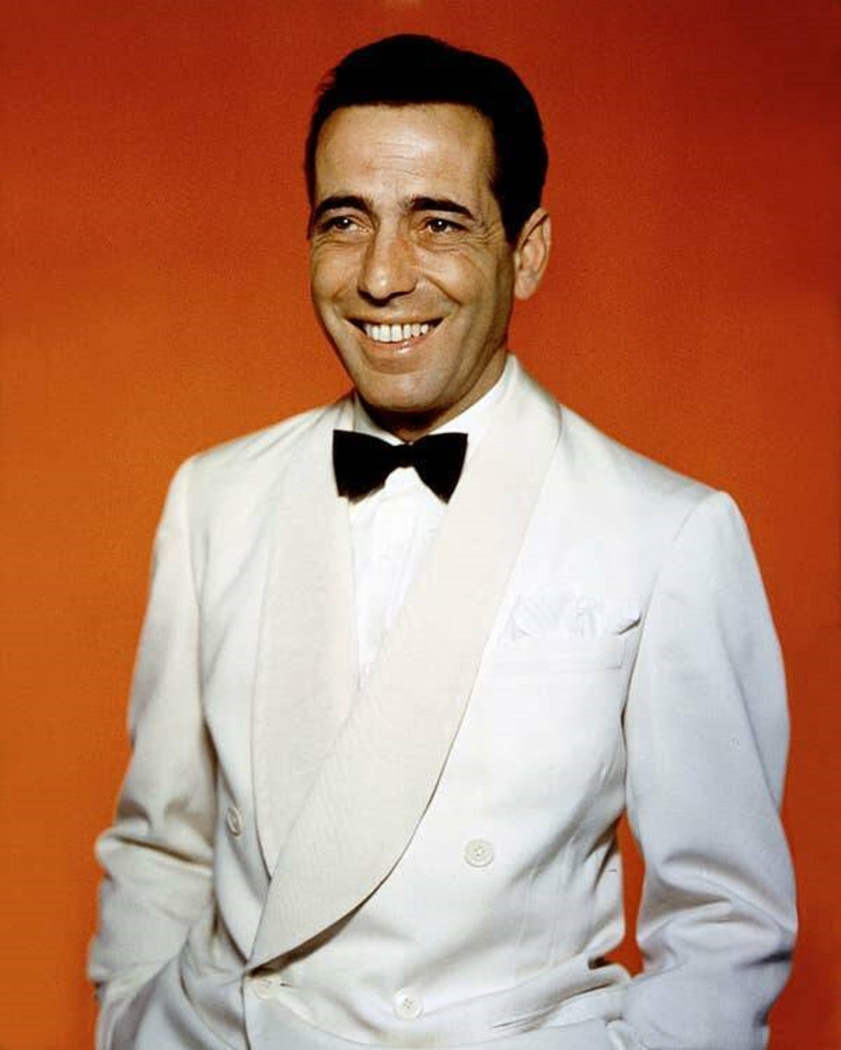 Here's what Humphrey Bogart looked like in color as his Casablanca character Rick Blaine: