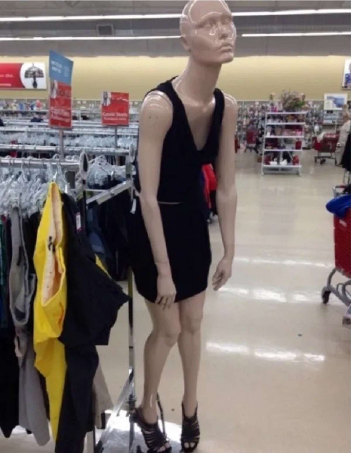 funny mannequin poses