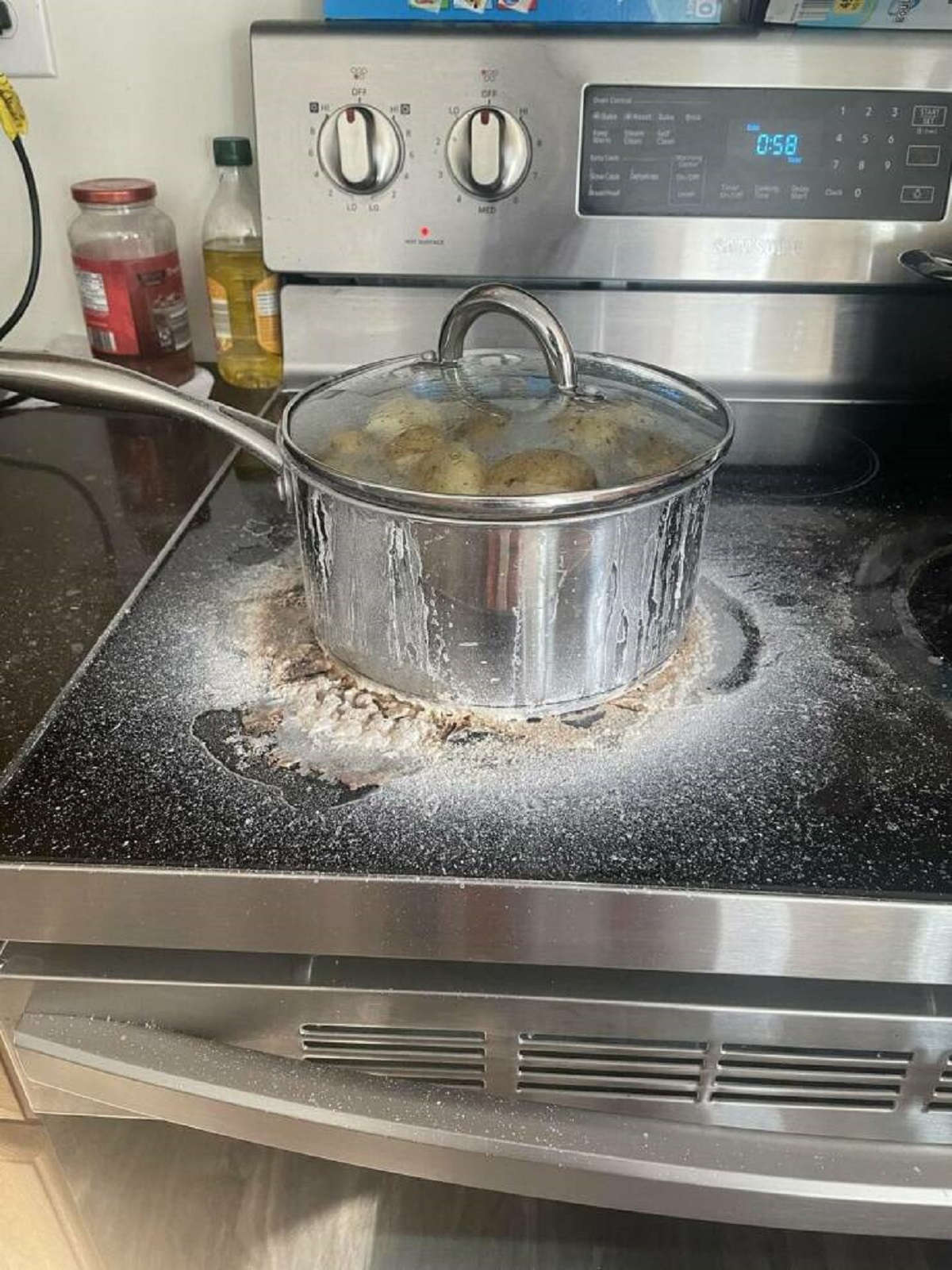 "When the wife cooks salt potatoes"