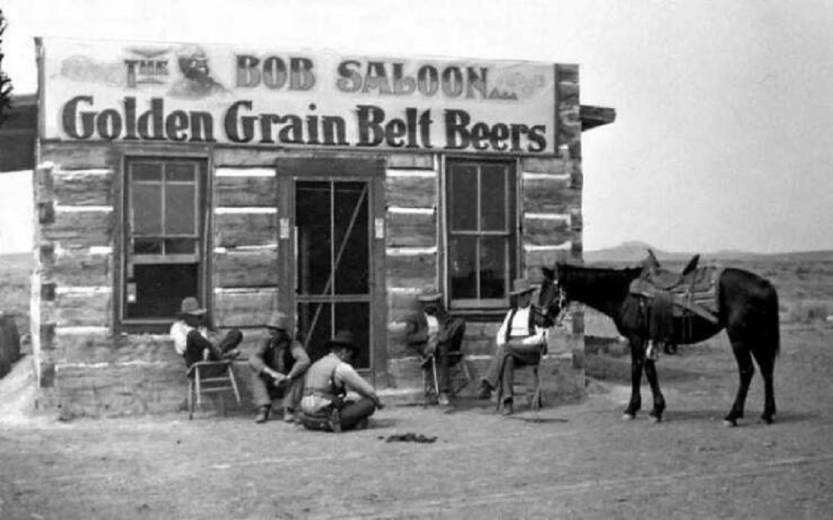 "Western Saloon"