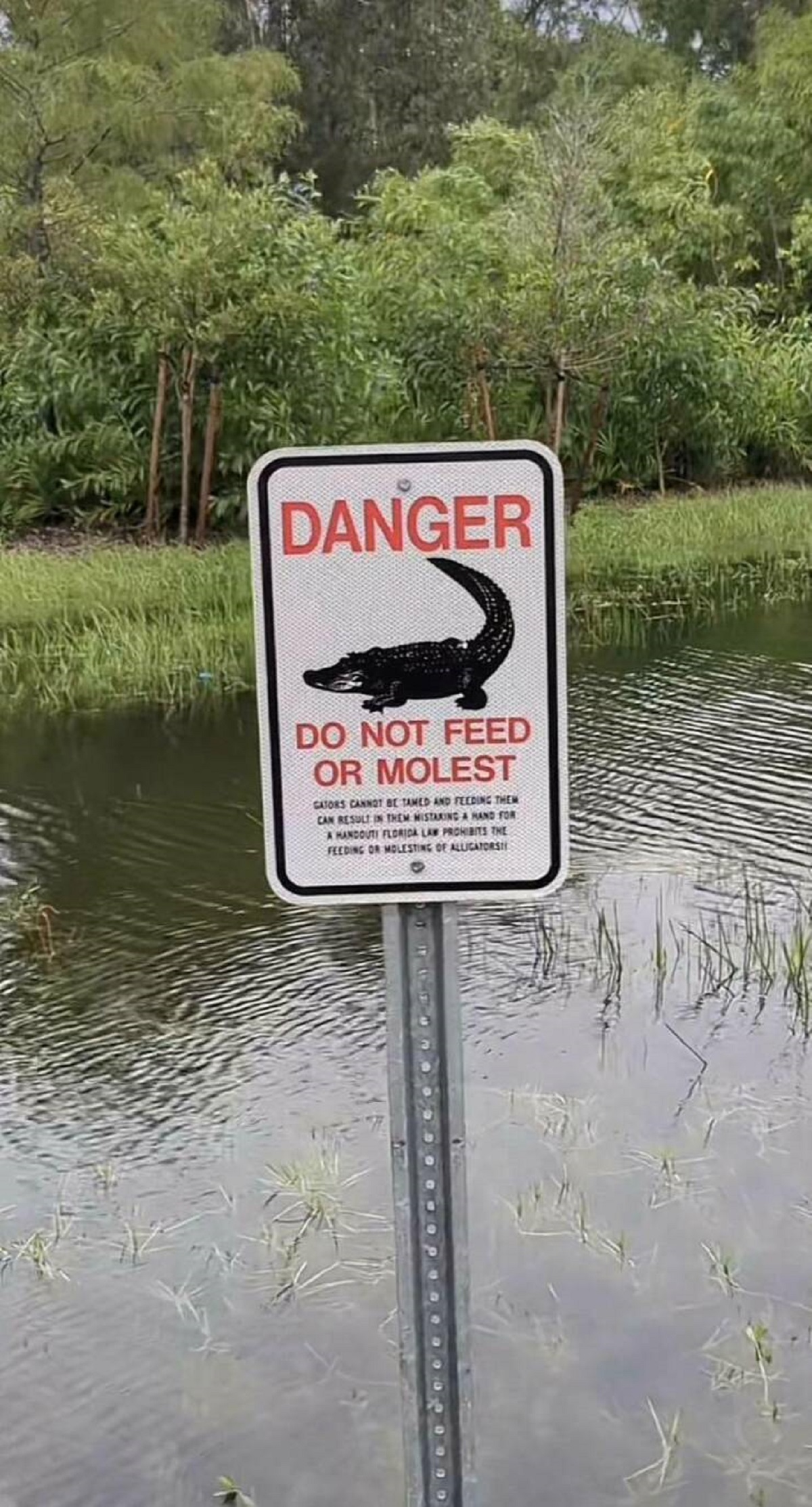 Florida Gators football - Danger Do Not Feed Or Molest