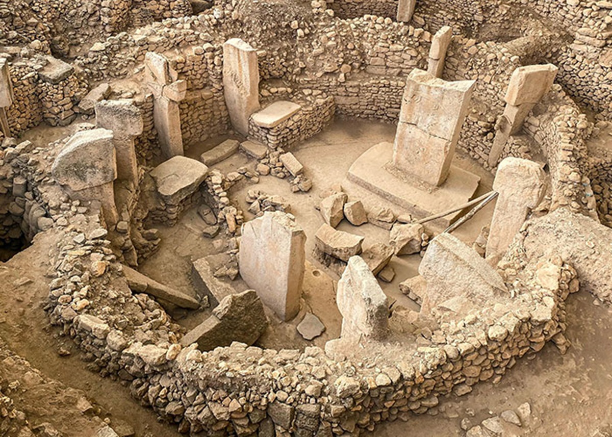 Visited a historic site with a friend, when the guide told us it was Neolithic, older than Christ, she was shocked that people existed before Christ. She’s a nurse.