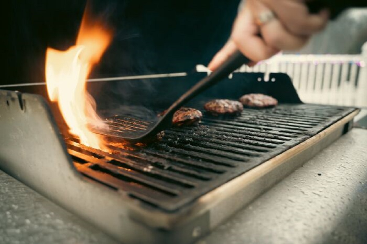 There is a burger shop in Memphis, TN that is using 100+ year old grease to fry their hamburgers.