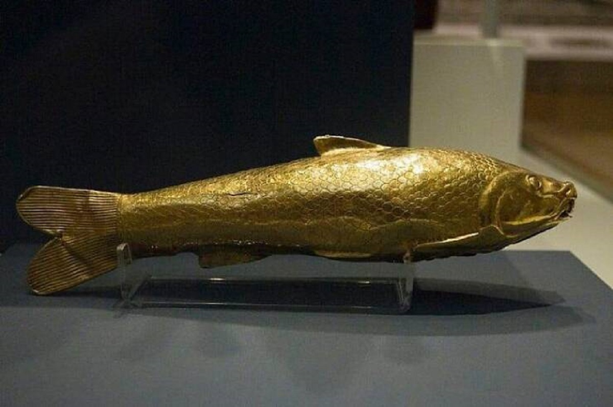 "The Gold Fish Vessel, Dating Back To The 5th-4th Century Bce, Is A Remarkable Artifact From The Achaemenid Period"