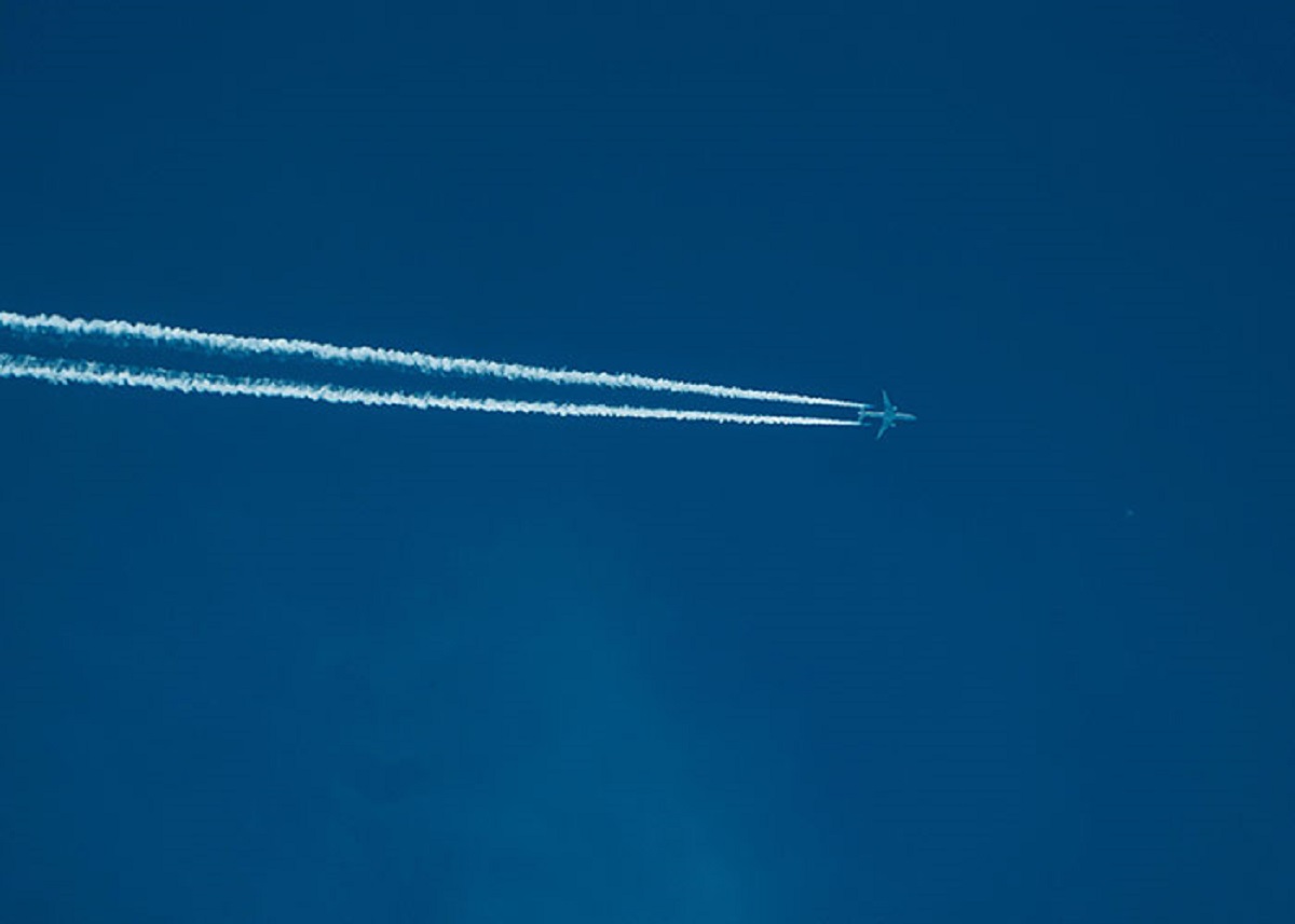 Contrails in the sky are a chemicals that makes you gay.