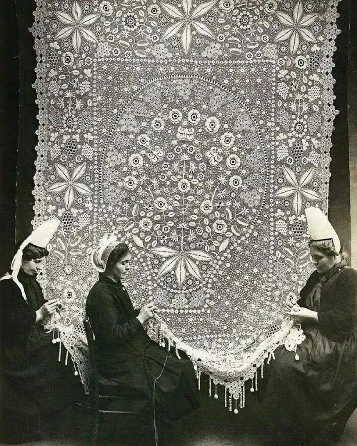 lace makers