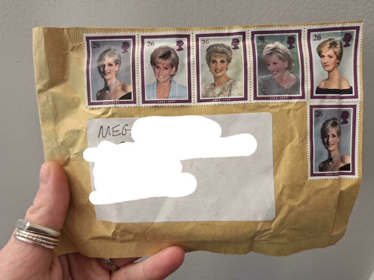 My Copper Wire Off Ebay Arrived With Six Different Collectable Princess Diana Memorial Stamps From 1998