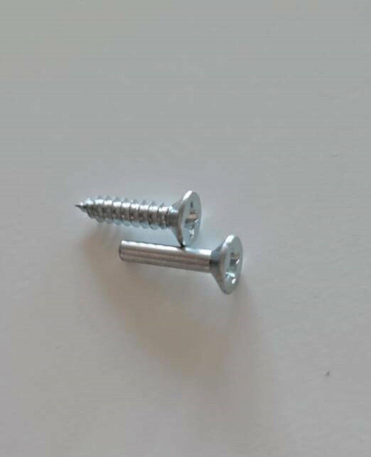 "One of the screws in my flatpack furniture wasn't threaded."