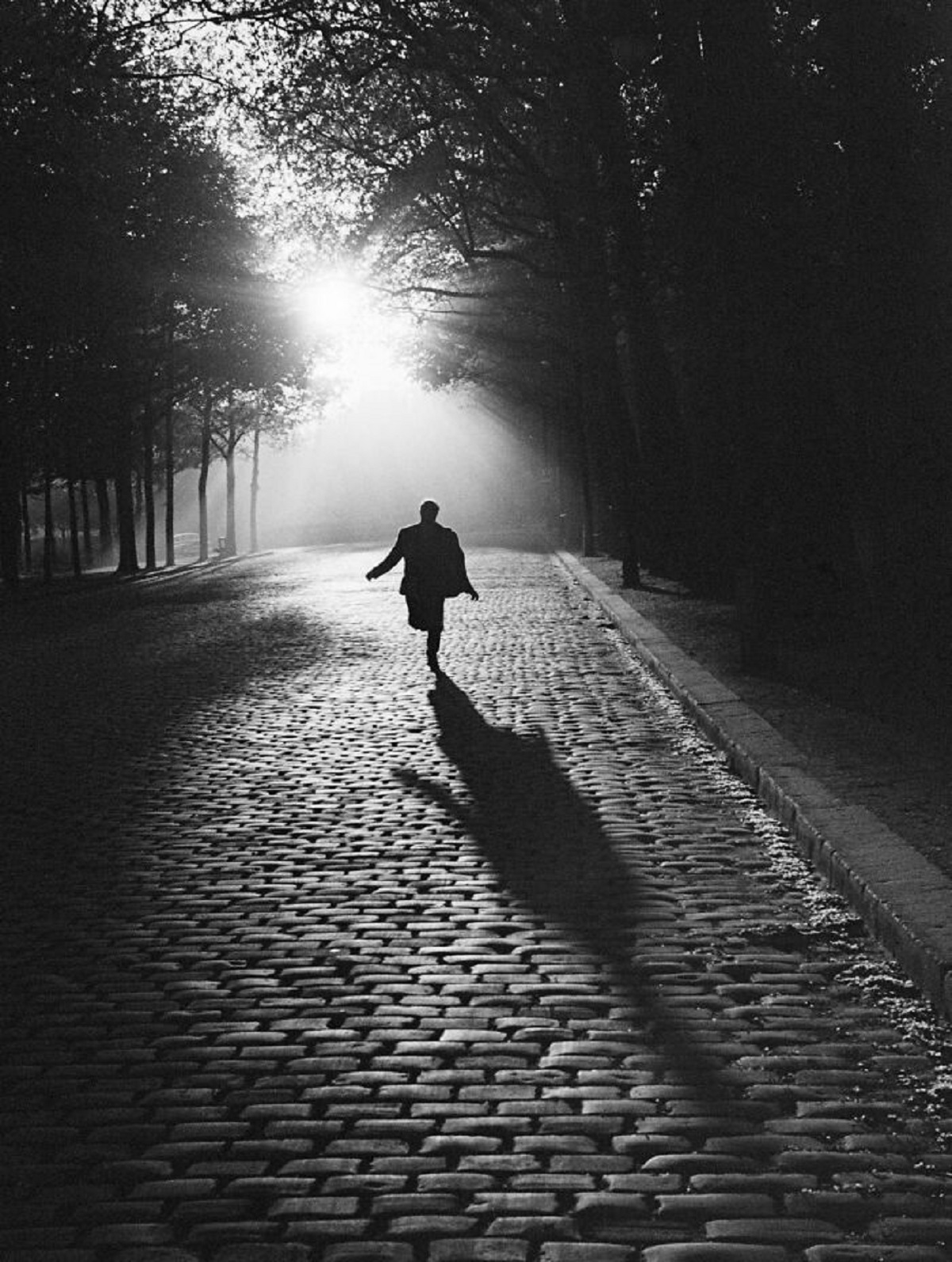 L'uomo Che Corre. Paris, 1953