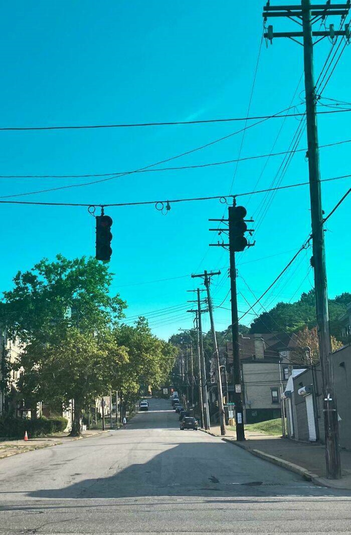 "New Windshield Completely Blocks Out Red Lights"