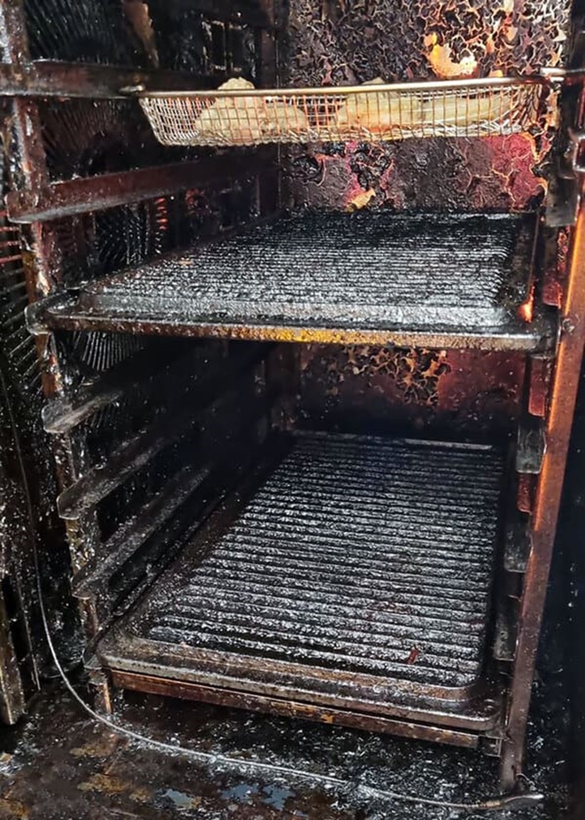 “The State Of This Oven During My First Shift Last Night At A Famous Hotel”