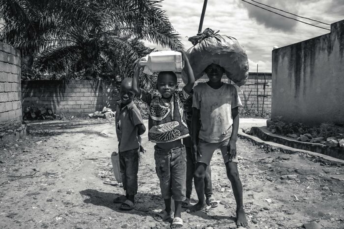 Child slaves in the Congo mine the cobalt used in our phones.