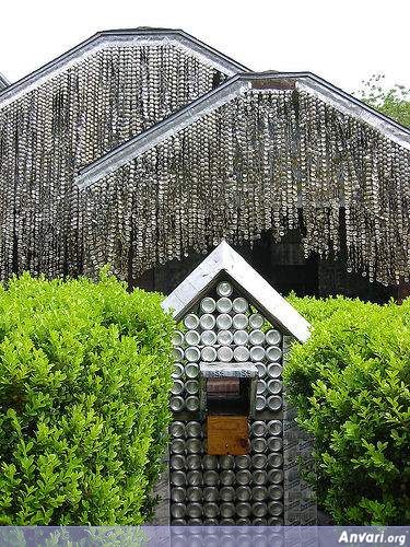 Beer Can House