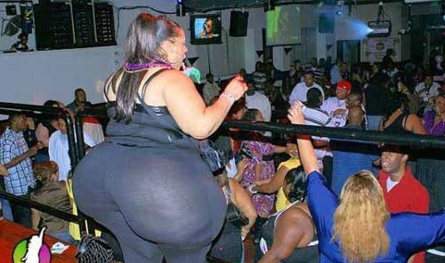 Now that is a ghetto booty!