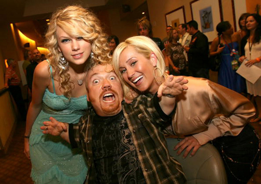 midget with taylor swift, midgets are scary