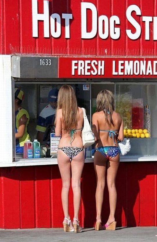 has the greatest tasting fresh lemonade. 