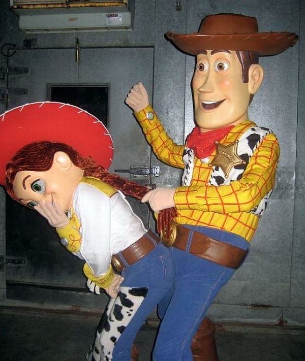 I think I'll just walk away from any more 'Woody' jokes. 