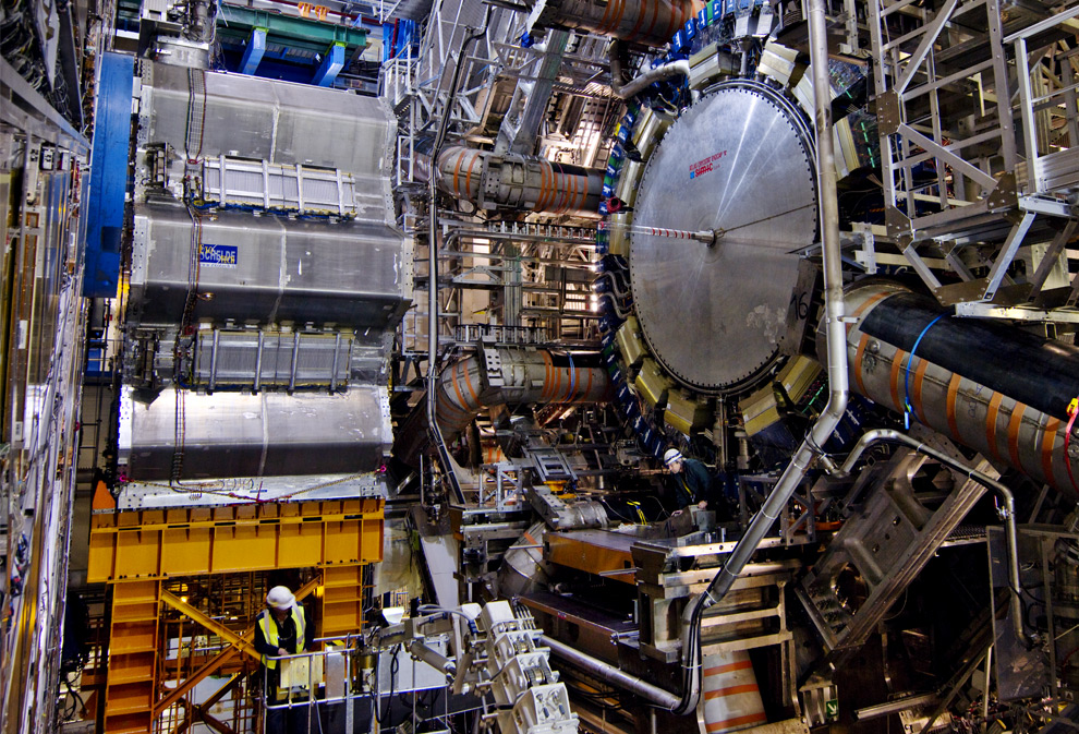 The real blackmesa Large Hadron Collider