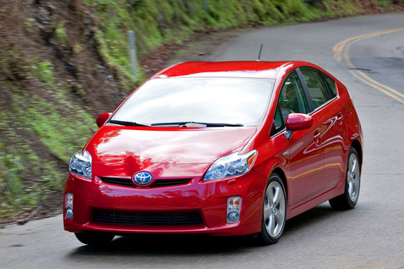 We already knew the 2010 Toyota Prius would put up some impressive fuel economy numbers but the official Japanese numbers are just insane. On the standard 10-15 test cycle, the new Prius is rated at 89.4 mpg U.S. with CO2 emissions of just 61 g/km! While the new Prius is certainly efficient, these numbers certainly seem highly unrealistic. 