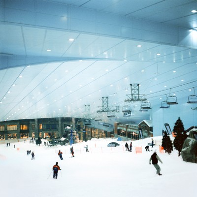 worlds largest indoor ski resort