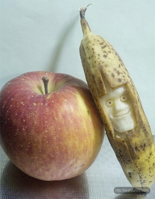 Sculptures of Bananas