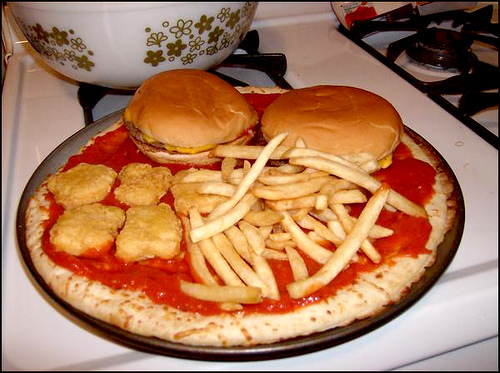 #3:Delicatly put the nuggets,BUT NOT TOO MUCH,you need space for the fries bro