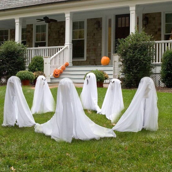 Frontyard ghosts