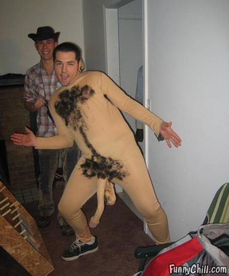 look its me!...oh no its a guy in a costume