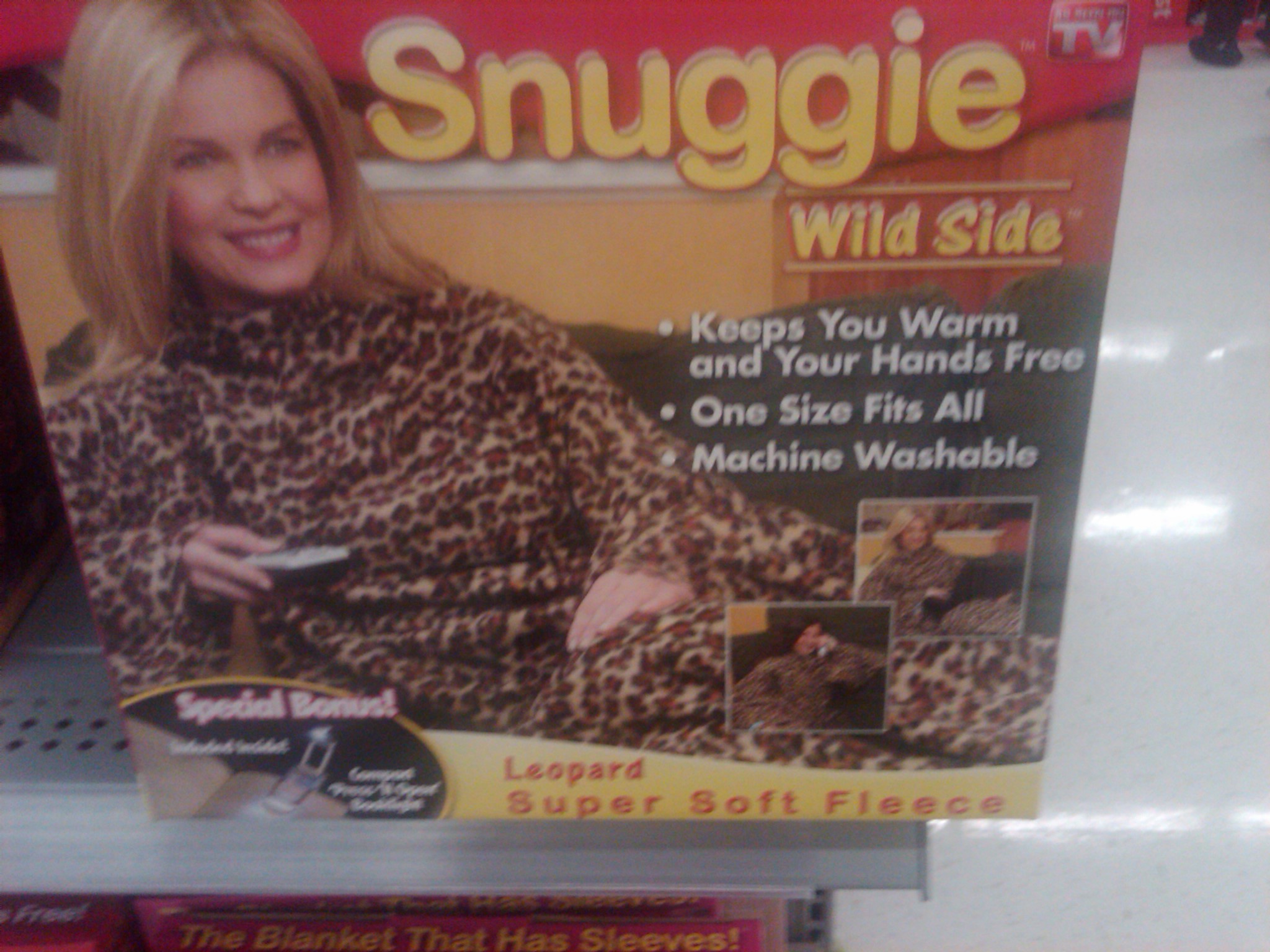 That is all we needed, a leopard snuggie, watch out victoria secret!!!  WTF!!!