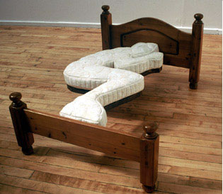 BED - FOR A SINGLE PERSON
