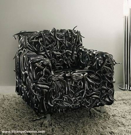 'SNAKE' CHAIR - IT'S MOVING! 
